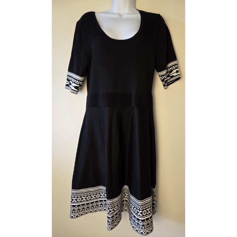 Nina Leonard Dress Womens L Fit & Flare Double Knit Sweater Black White Aztec